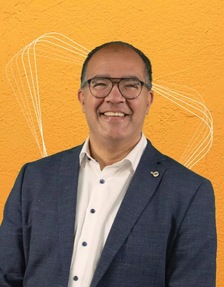 Robin Naar